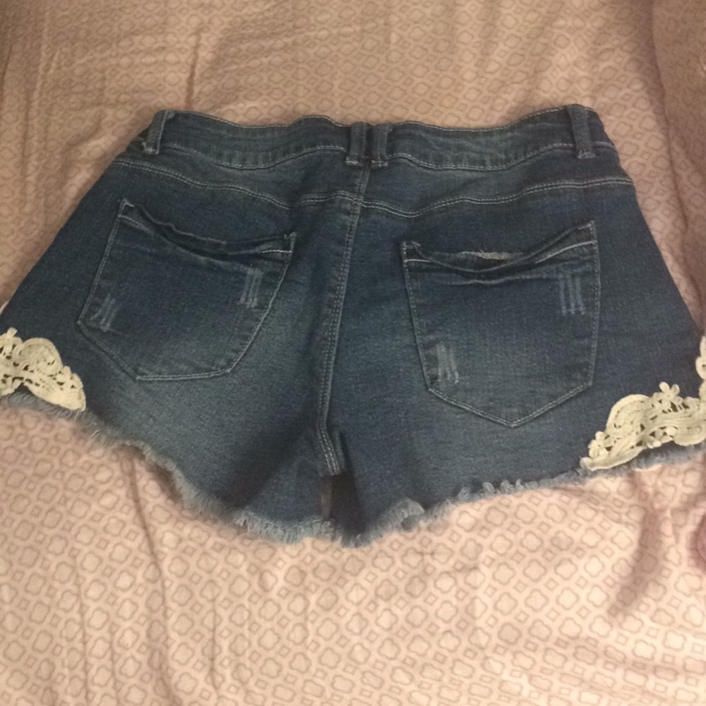 Shorts - Picture 2 of 2